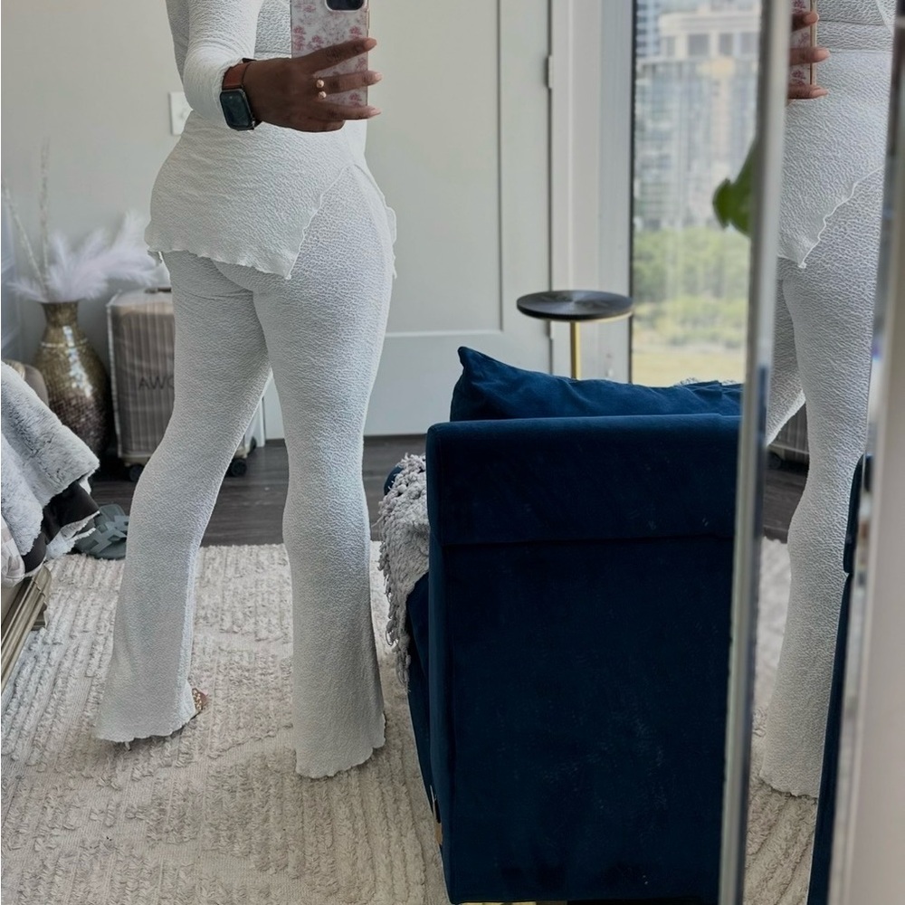 Naked Wardrobe White Textured Shirt & Flare Leg Lounge Pants - Women